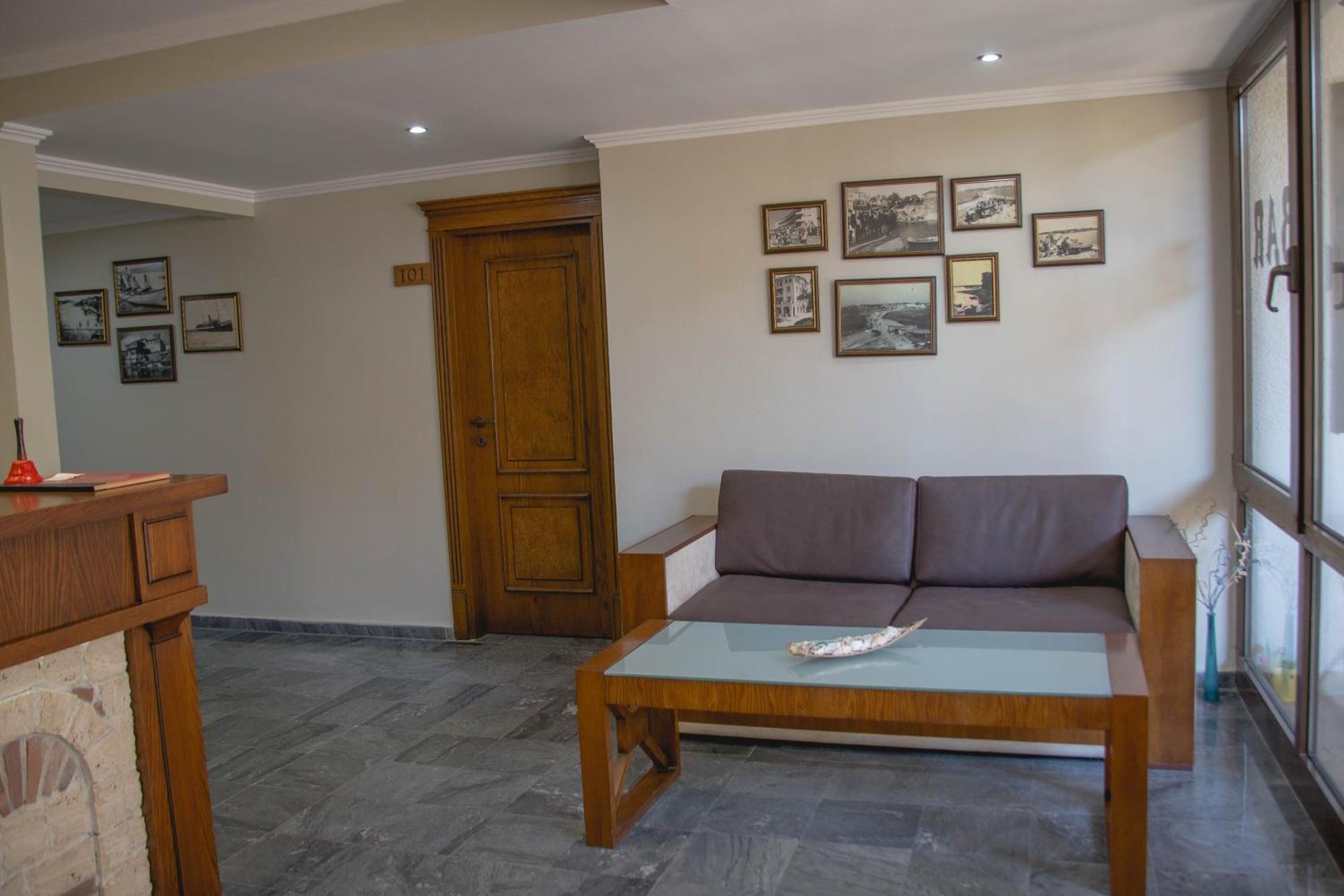 Prince Cyril Hotel Nessebar Exterior foto