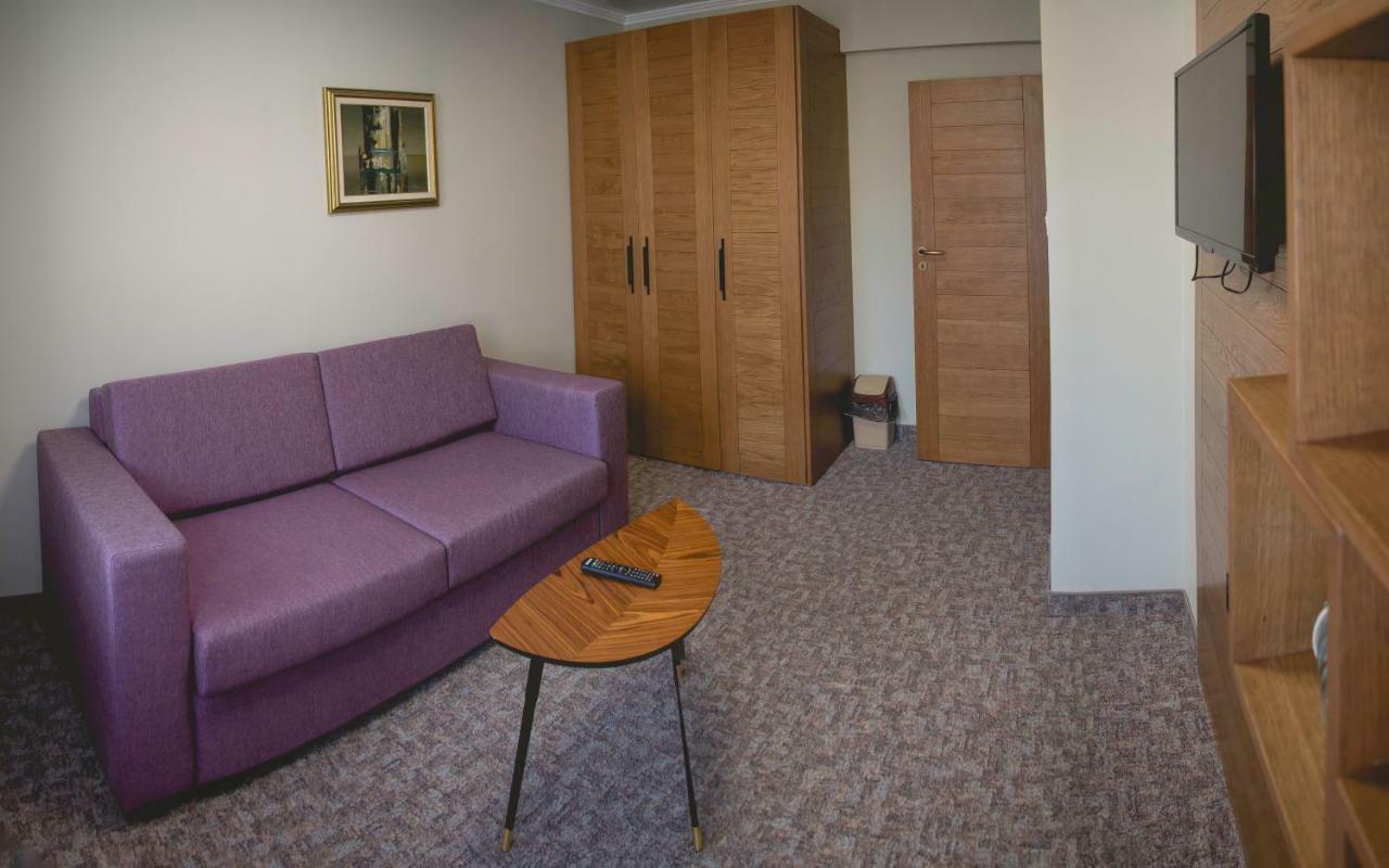Prince Cyril Hotel Nessebar Exterior foto